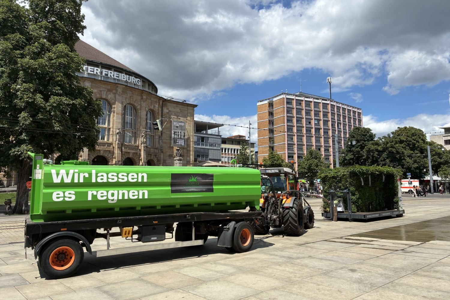 Grüne Bank Platz alte Synagoge
